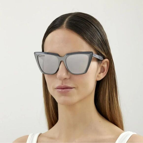 NEW Balenciaga BB0046S 006 Silver Gray Shiny Mirrored Cat Eye Women Sunglasses - Picture 1 of 11